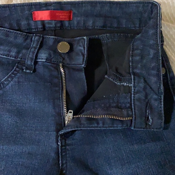 Jennifer Lopez Jeans - Picture 7 of 12